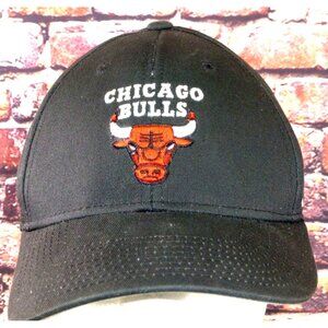 Chicago Bulls Hat Cap Strapback Black‎ '47 Brand Basketball NBA Logo Embroidered